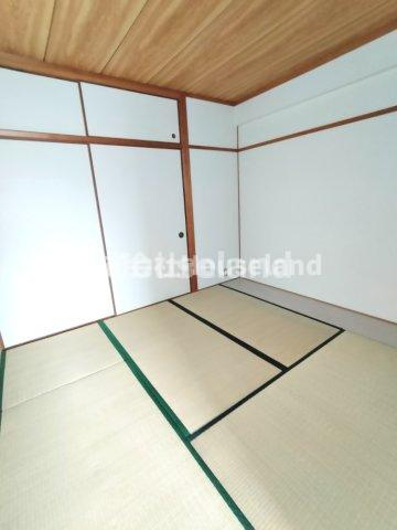 VIASACRA岩出の内装