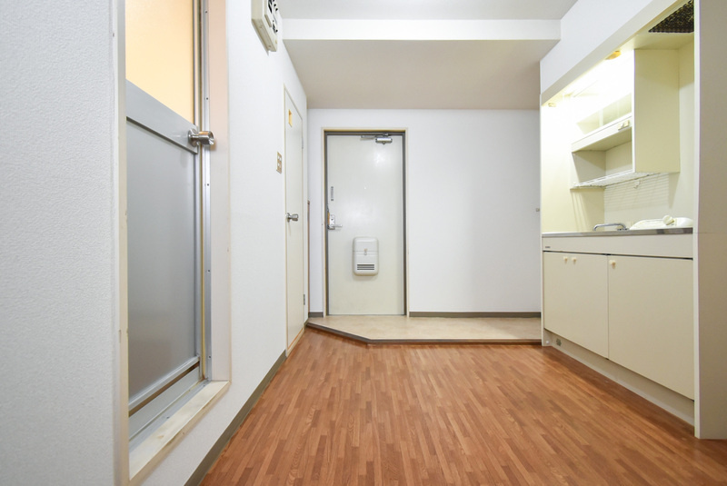 第2秋葉ビルの玄関|ゆったりとした玄関です