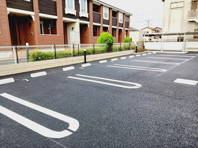 ソレイユの駐車場