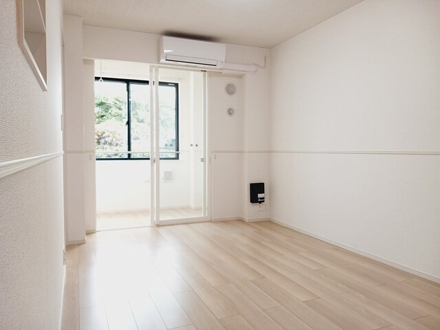 ソレイユの居間・リビング