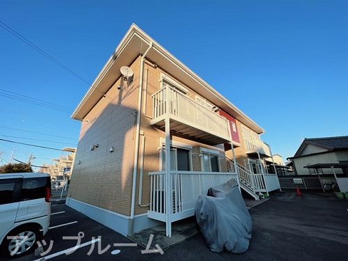 サン・メゾン山北の外観