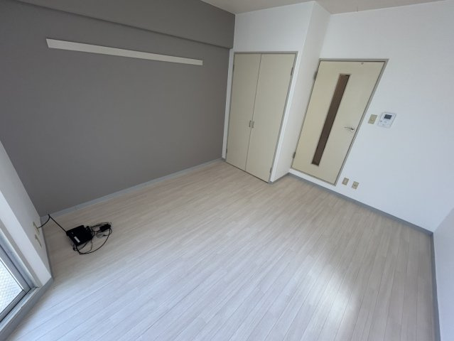 YKハイツ旭が丘の居間・リビング