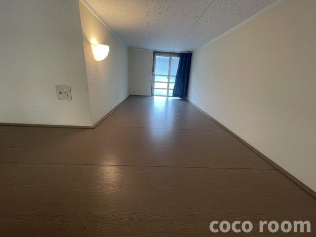 メルベーユの居間・リビング