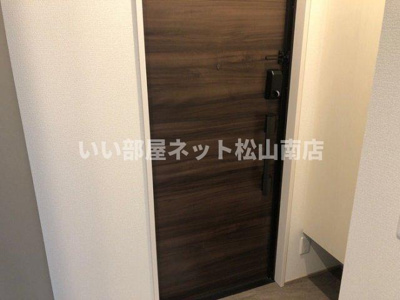 【玄関】 | コモードＮ
