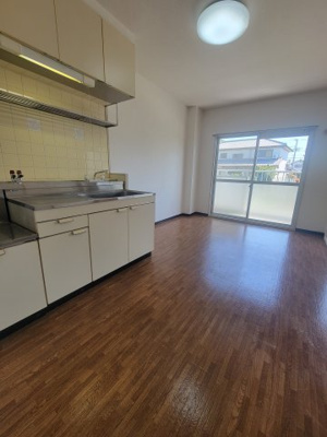 【居間・リビング】 | ビューテラス畷A棟