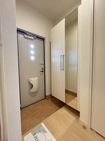 エスポワール・ジェルメ　Ⅴの玄関