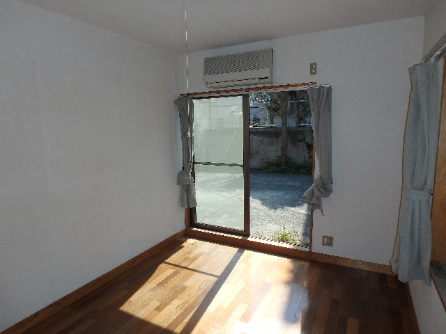 S1593H　6丁目中古住宅の洋室