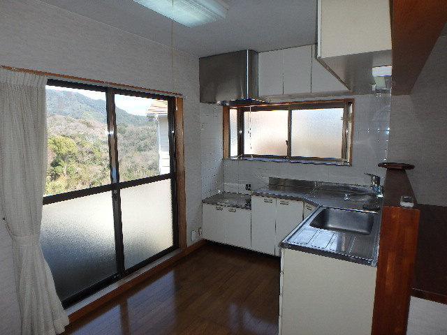 S1593H　6丁目中古住宅のキッチン