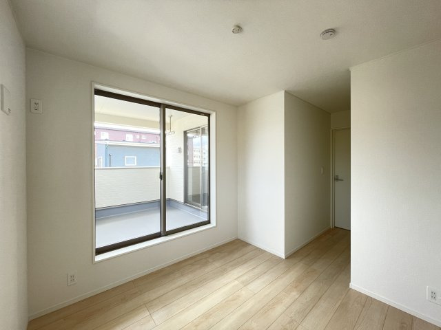 クレイドルガーデン八戸市多賀台 第5　１号棟の洋室