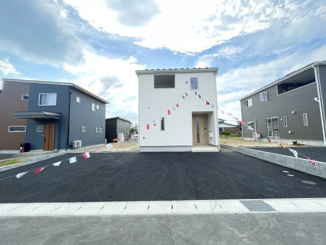 クレイドルガーデン八戸市多賀台 第5　１号棟の駐車場