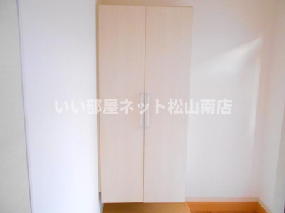 【玄関】 | レセンテＫａｚ　C棟