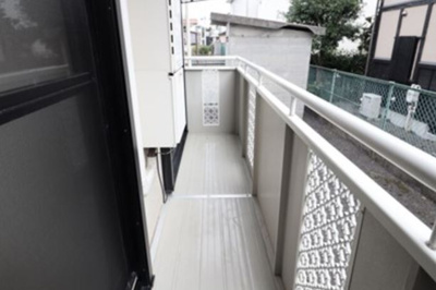 【バルコニー】 | メゾン・ラーテーヌＣ