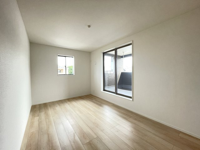 クレイドルガーデン八戸市多賀台 第5　２号棟の収納