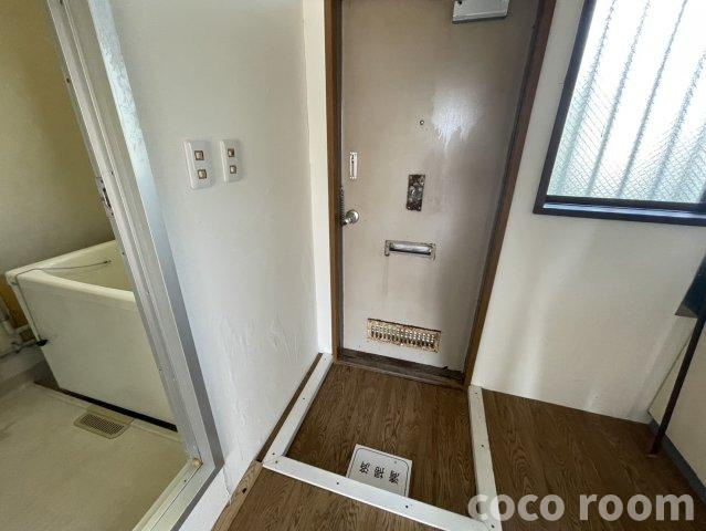 シティーハイム桜の玄関