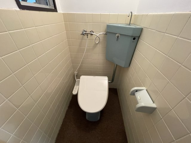 魚住コーポBのトイレ