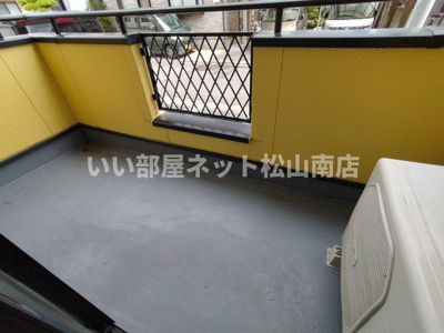 【バルコニー】 | エッフェルハイツ