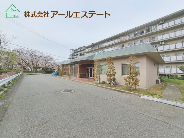 オリーブハイツ土山 2号棟  　JR「土山駅」徒歩6分の周辺