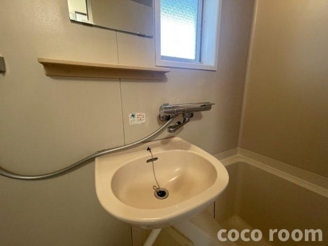 ビラ・アークル　Ｂの洗面所