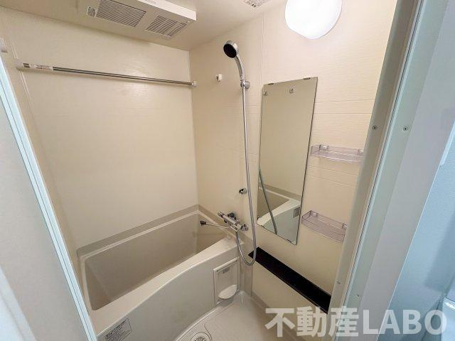 アドバンス大阪フェリーチェの浴室