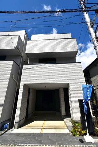 池袋本町2丁目・新築戸建・1号棟の外観