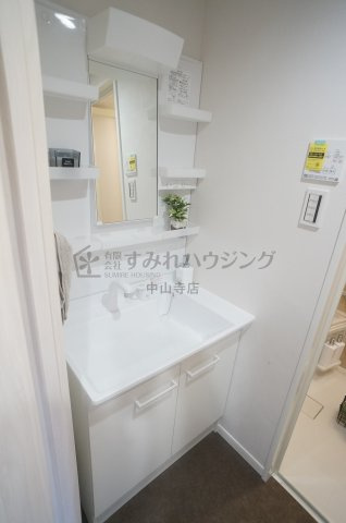 エルピスN5の洗面所|参考、同建物・反転間取りの号室