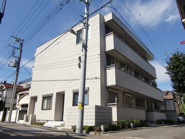 Ｋメゾン多摩川のエントランス