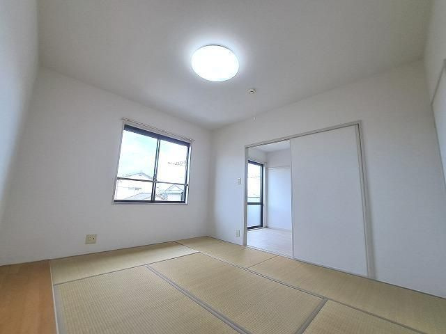 フレグランス大高の居間・リビング