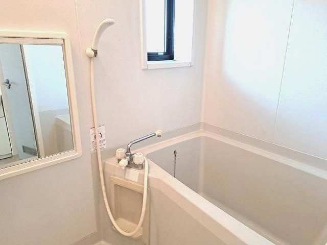 フレグランス大高の浴室