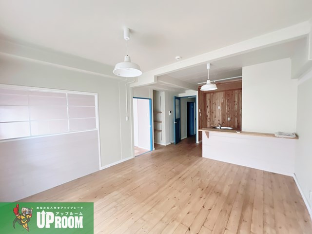 アベニューみわの居間・リビング