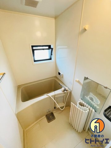 グランシャリオ徳久の浴室