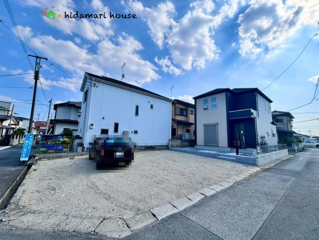 蓮田市閏戸5期　新築戸建　グラファーレ01の駐車場