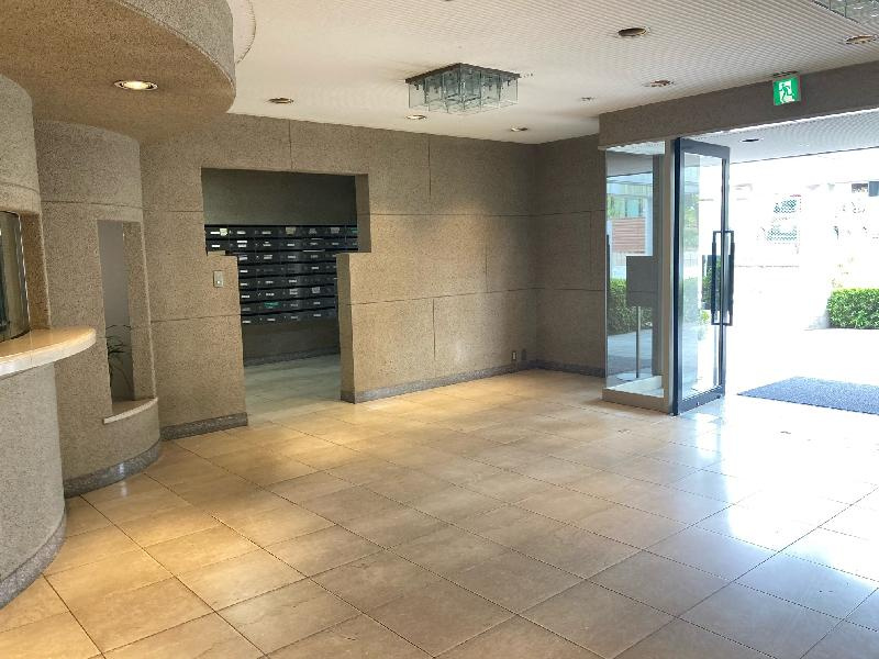 カネボウ芦屋アーバンプラザの外観