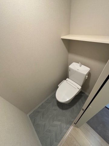 ジュネス土山駅前のトイレ