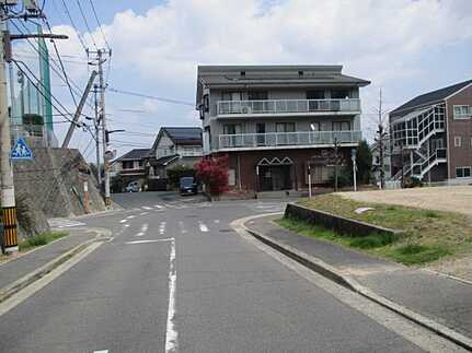 広島市佐伯区河内南2丁目　土地の周辺