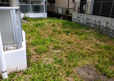 【中庭】 | アートイン八王子 | 中庭（パティオ）とは、一つの建築物の内部に設けられた、壁などで囲われている庭のことを指します。コの字型、ロの字型が主流ですが、L字型の中庭もあります。最近では、インテリア性の高さからも人気があります。