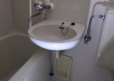 【独立洗面台】 | アートイン八王子 | 洗面化粧台では顔を洗ったり、身だしなみを整えることが本来の使い方ですが、用途によっては洗面化粧台に求められる機能が違ってくるため、ご自身や家族のライフスタイルに合ったものを選ぶことをおすすめ致します。