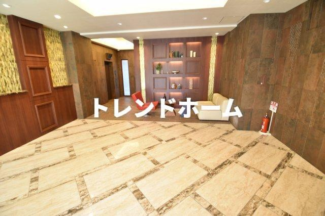 エスリード難波ザ・ゲートのエントランス|選べる家電プランあり！！