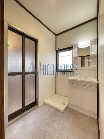 ヴィンテージBAR武蔵野川越の洗面所