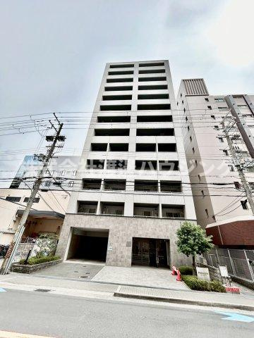 レジディア江坂の外観