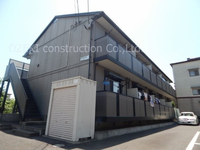 メゾンドールハウスの駐車場