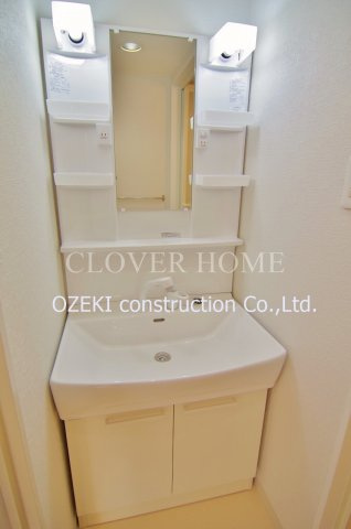 グレイスハイム越谷の独立洗面台