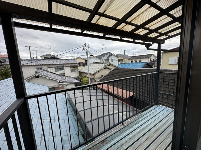 堺市西区草部のバルコニー