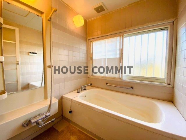 八街市八街ほ中古戸建の浴室