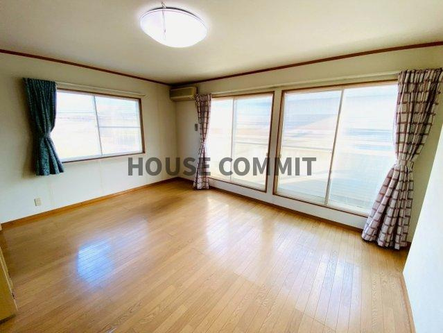 八街市八街ほ中古戸建の洋室