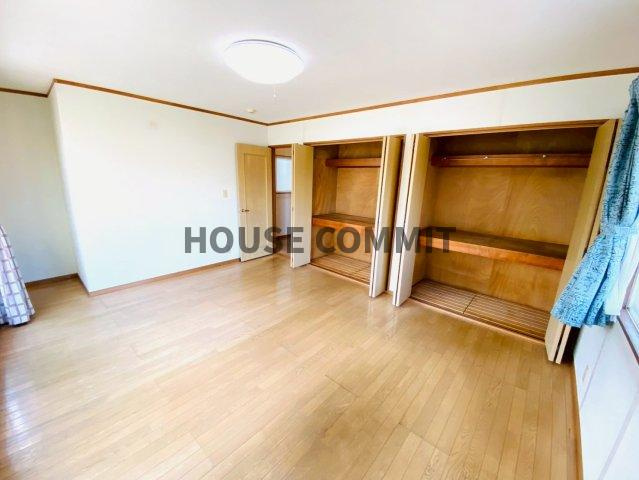 八街市八街ほ中古戸建の洋室