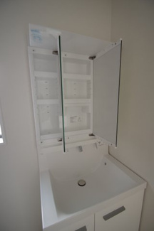 【洗面所】 | 【仲介手数料無料！！】稲城市平尾2丁目　新築戸建て（全2棟）2号棟　5099万円