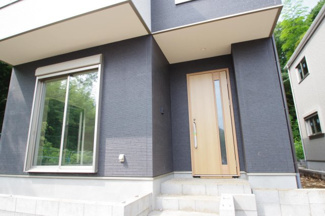 【エントランス】 | 【仲介手数料無料！！】稲城市平尾2丁目　新築戸建て（全2棟）2号棟　5099万円