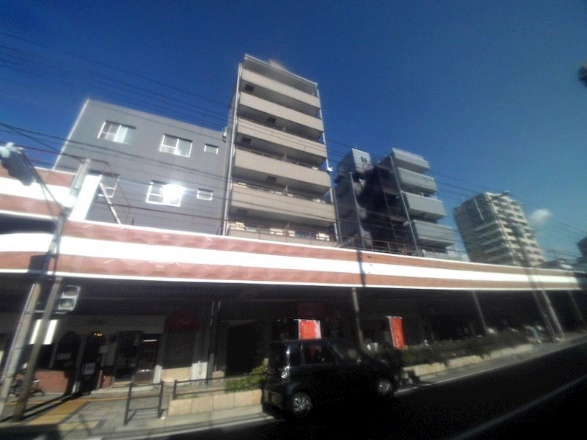 Sキューブ本町の外観