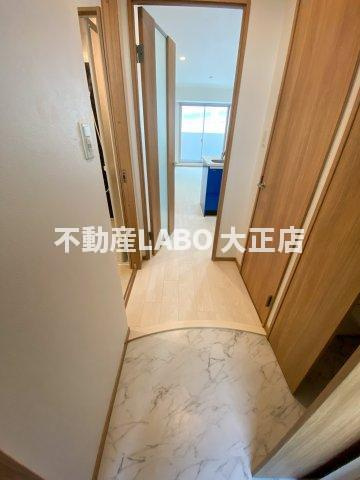 マリンズ弁天町の玄関