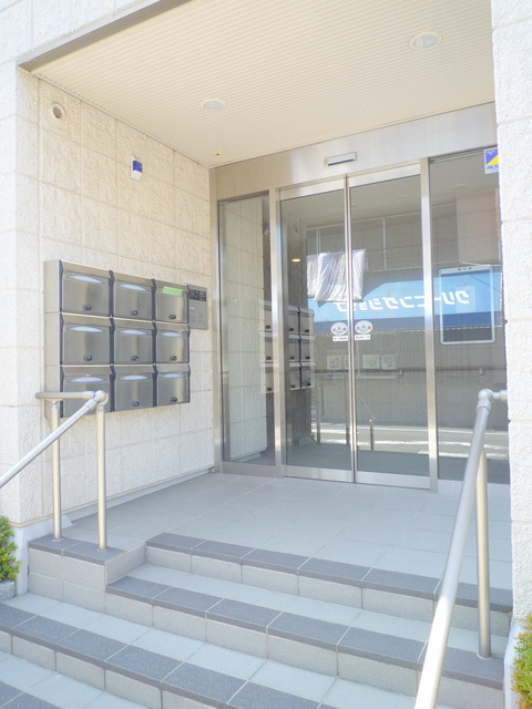 セトル徳丸のエントランス|★オートロック付きのエントランス★